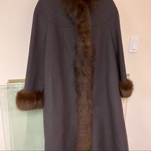 European winter coat for women with real fox fur. Beautiful details. Brand new.